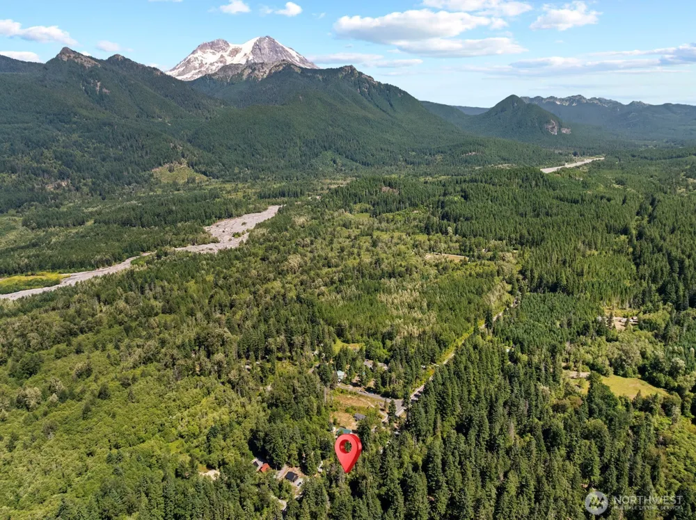 320 Skate Creek Road Eatonville, WA 98304