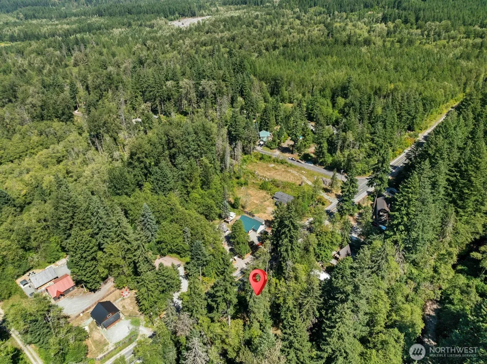 320 Skate Creek Road Eatonville, WA 98304