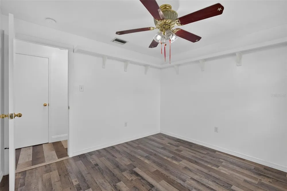 1748 GREENLEA DRIVE Clearwater, FL 33755