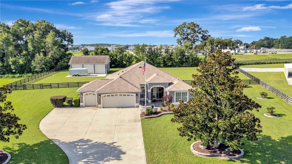 4190 COUNTY ROAD 121D Wildwood, FL 34785
