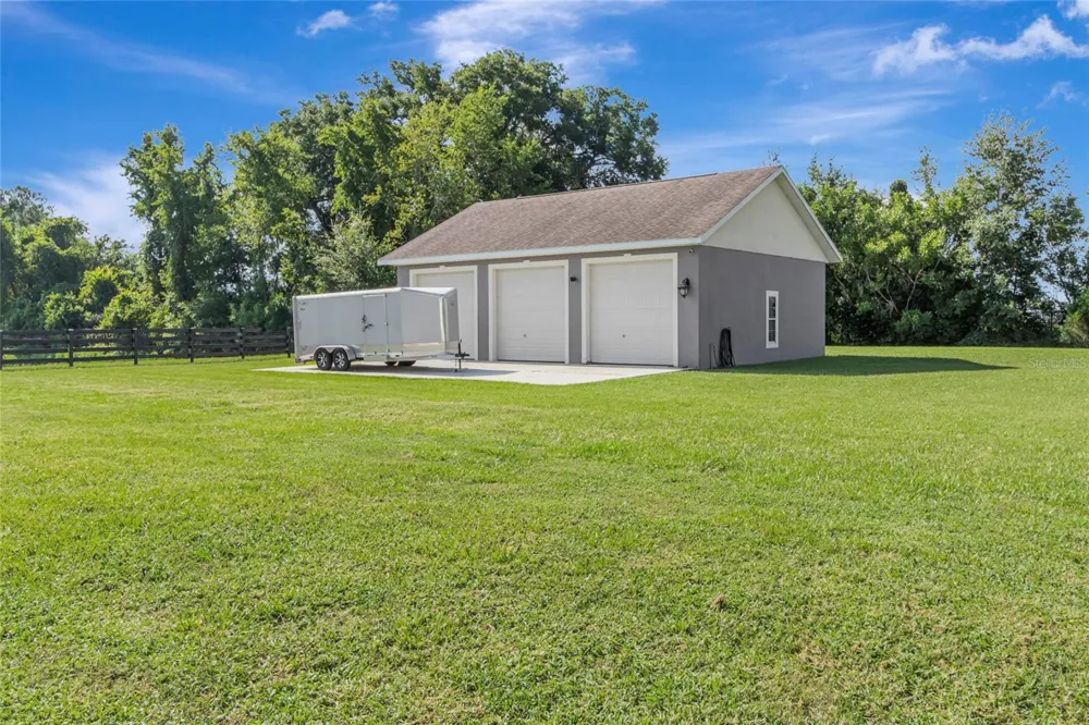 4190 COUNTY ROAD 121D Wildwood, FL 34785