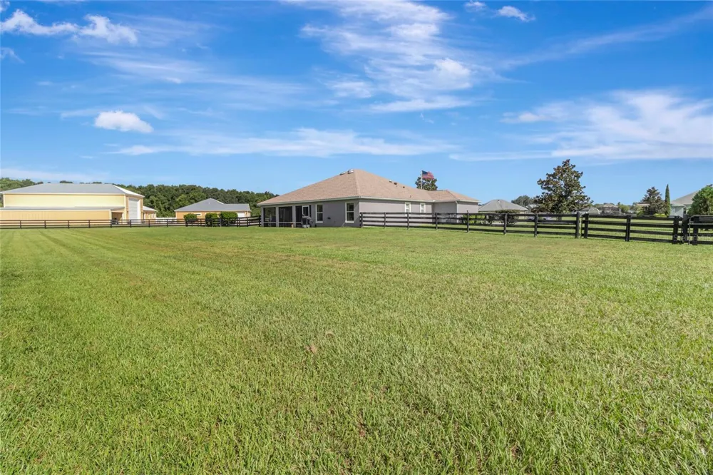 4190 COUNTY ROAD 121D Wildwood, FL 34785