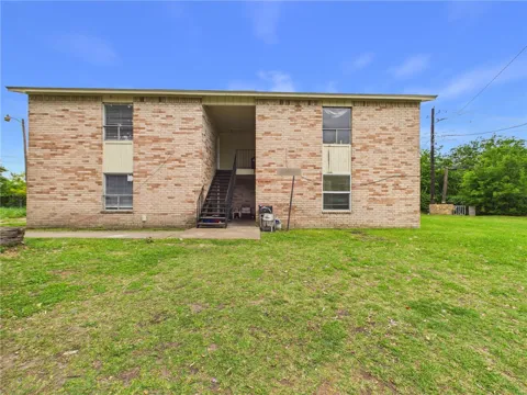 2808 Cypress Bend Circle #C