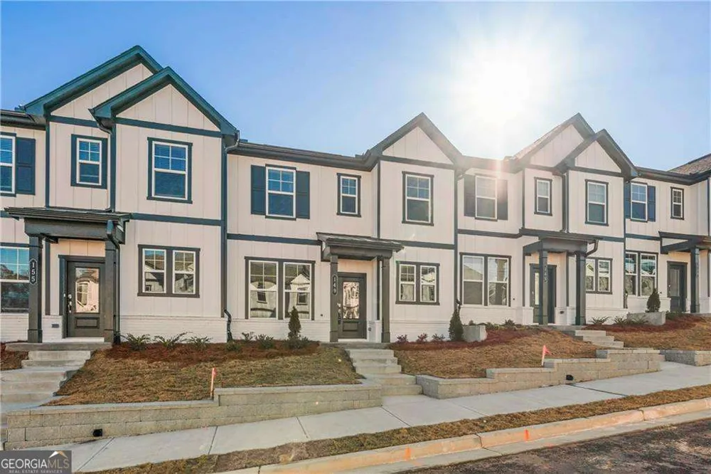 155 Star CT Pendergrass, GA 30567