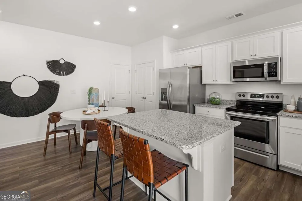 155 Star CT Pendergrass, GA 30567
