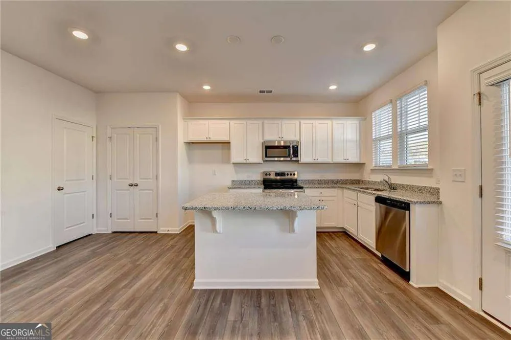 155 Star CT Pendergrass, GA 30567