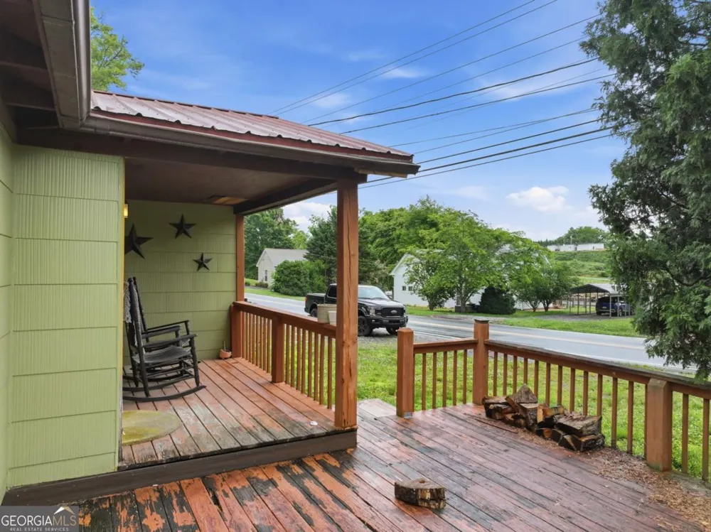 231 Ada ST Blue Ridge, GA 30513