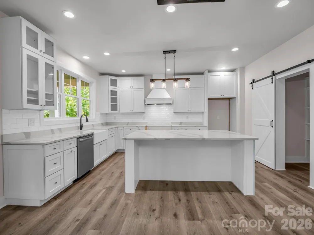 42 Stone Crest Mountain Drive Black Mountain, NC 28711