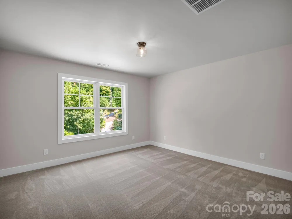 42 Stone Crest Mountain Drive Black Mountain, NC 28711