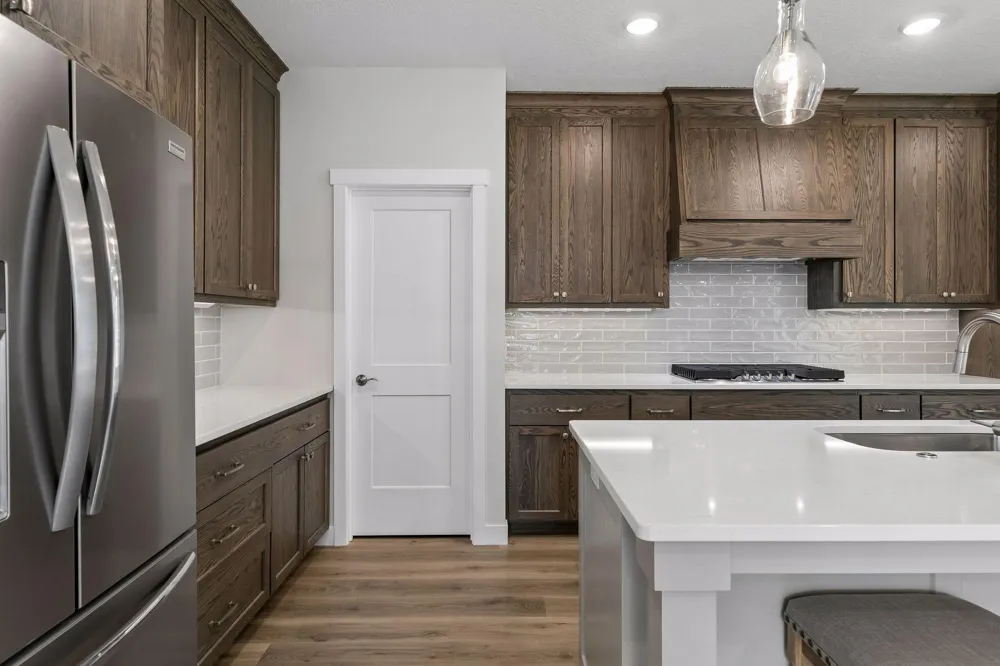 2915 Thompson Drive River Falls, WI 54022