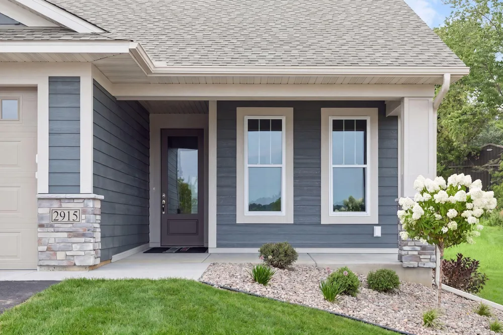 2915 Thompson Drive River Falls, WI 54022
