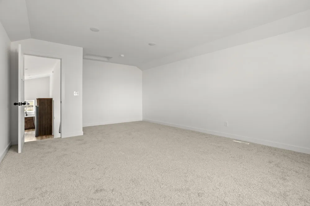 2617 38 AVENUE S Moorhead, MN 56560