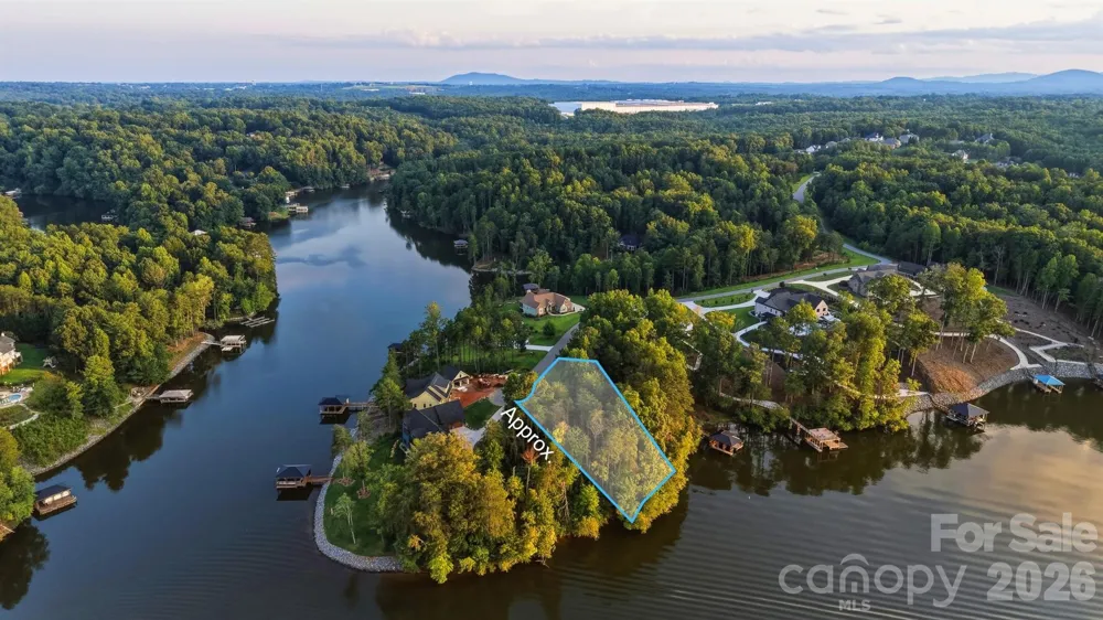 5768 Lake Pointe Drive #15 Granite Falls, NC 28630