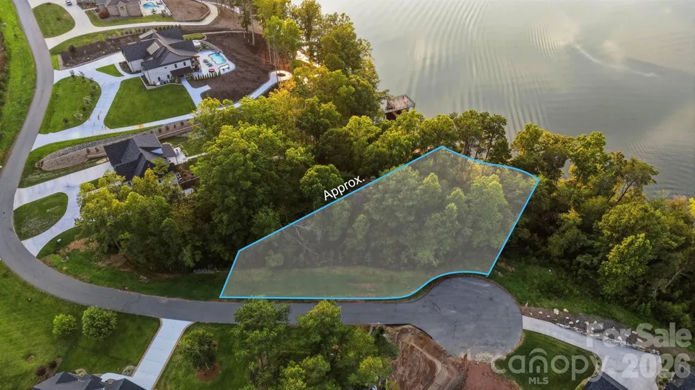 5768 Lake Pointe Drive #15 Granite Falls, NC 28630