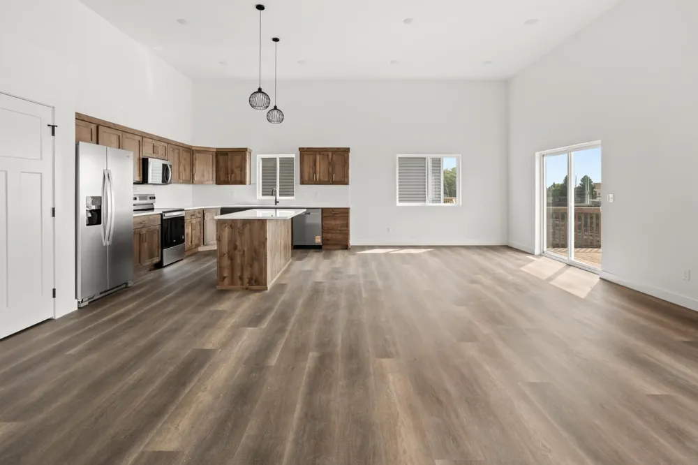 2629 38 AVENUE S Moorhead, MN 56560
