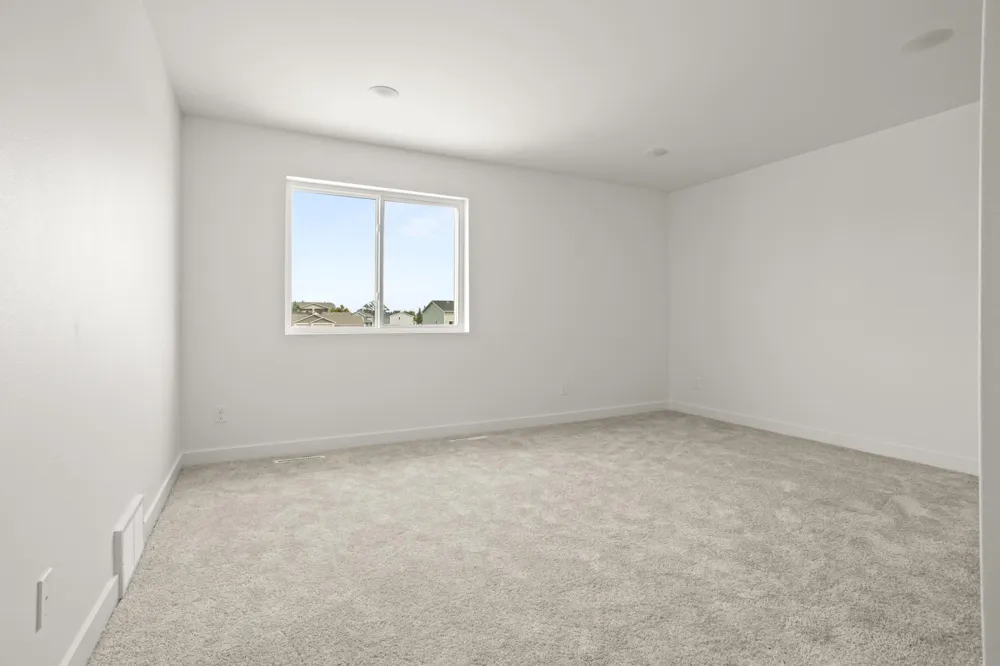 2629 38 AVENUE S Moorhead, MN 56560