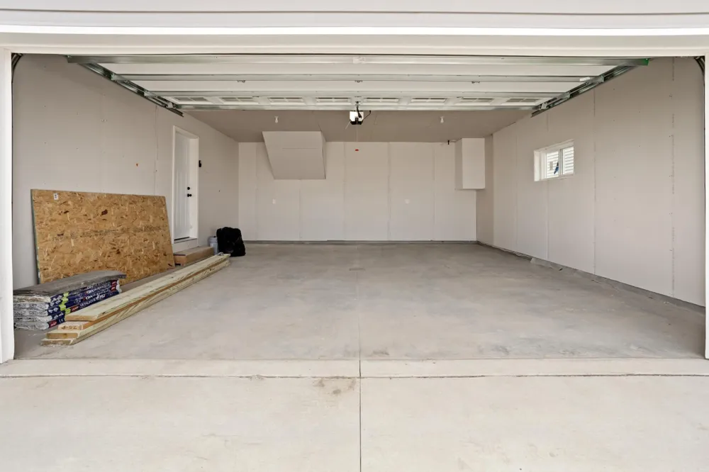 2623 38 AVENUE S Moorhead, MN 56560