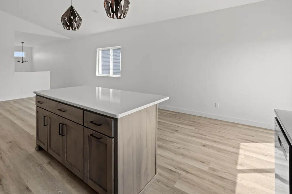 2623 38 AVENUE S Moorhead, MN 56560