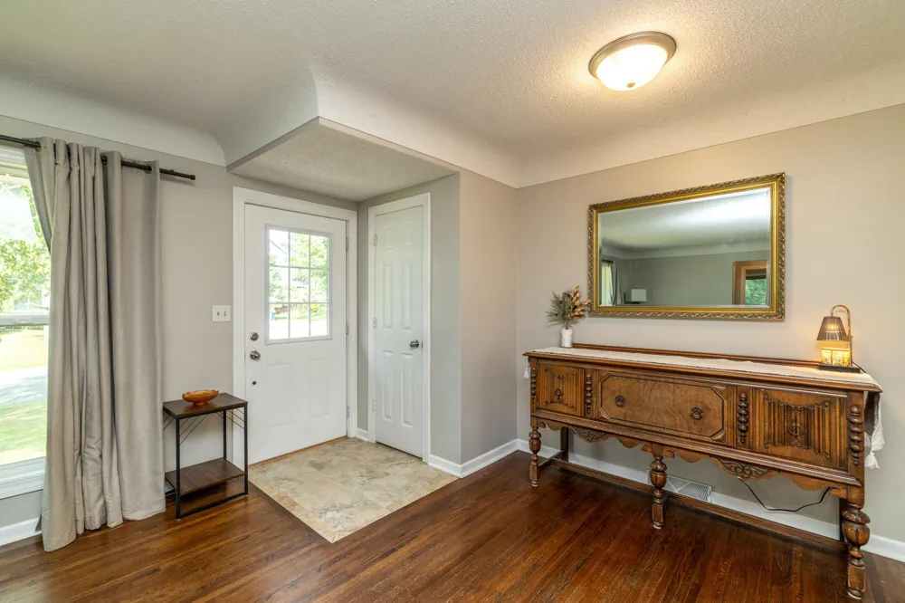 2509 W 140th Street Burnsville, MN 55337