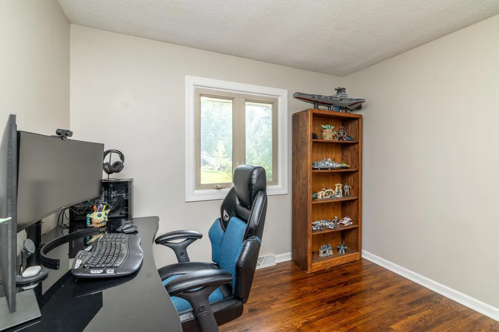2509 W 140th Street Burnsville, MN 55337