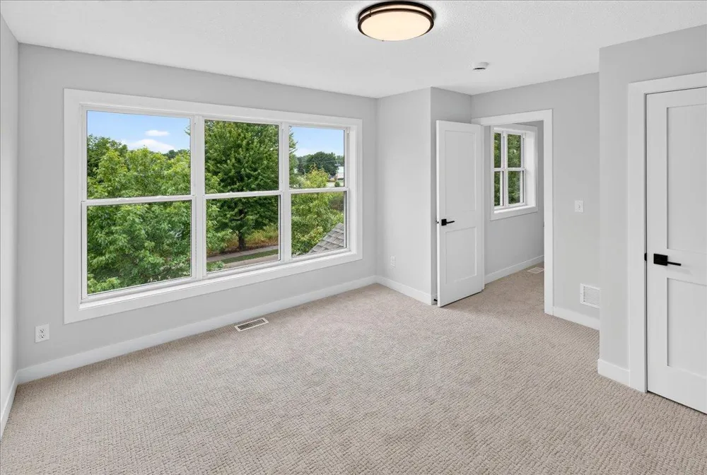2607 Cascade Lane Orono, MN 55356