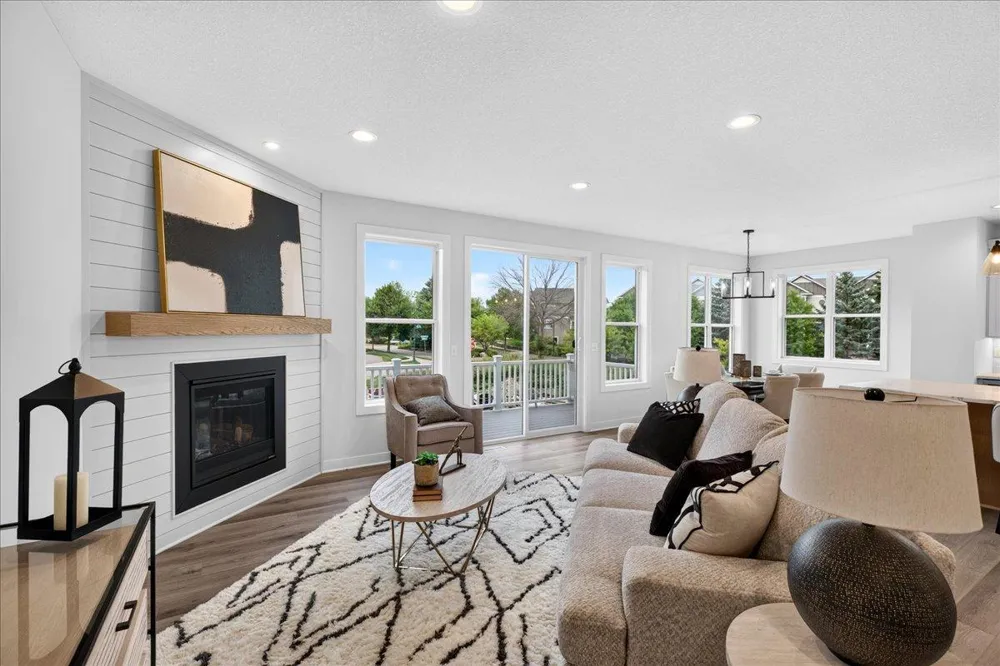 2607 Cascade Lane Orono, MN 55356