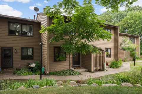 365 W Eagle Lake Drive