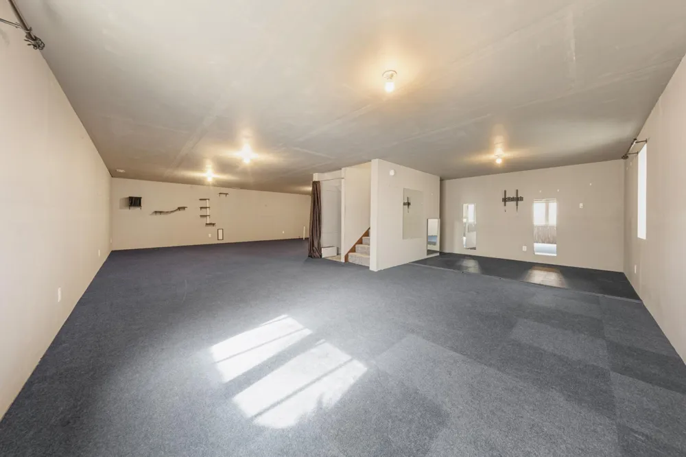 611 Mari Dean Boulevard #6 Lake Crystal, MN 56055