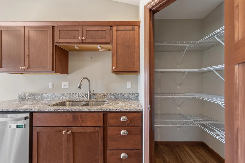 611 Mari Dean Boulevard #6 Lake Crystal, MN 56055