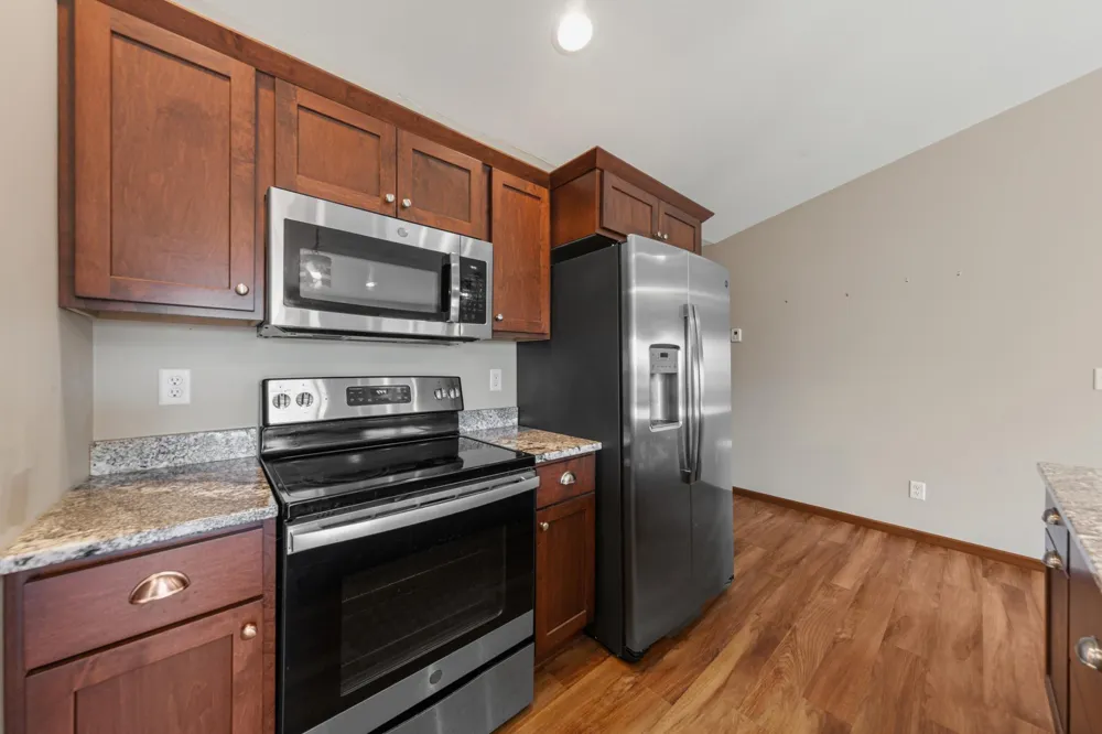 611 Mari Dean Boulevard #6 Lake Crystal, MN 56055