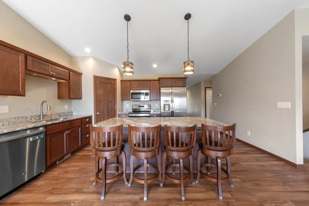 611 Mari Dean Boulevard #6 Lake Crystal, MN 56055