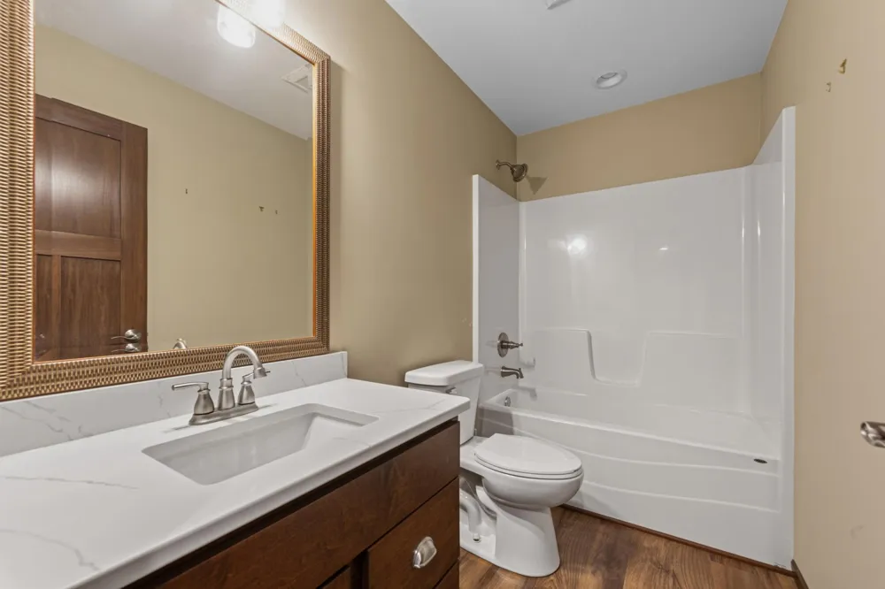 611 Mari Dean Boulevard #6 Lake Crystal, MN 56055