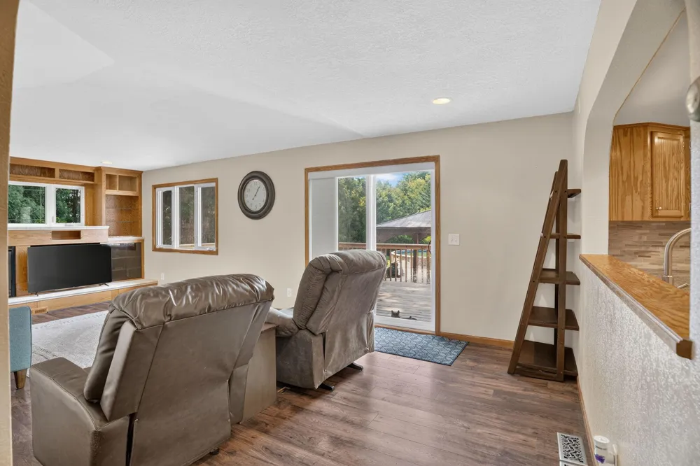 25990 Gates Avenue Faribault, MN 55021