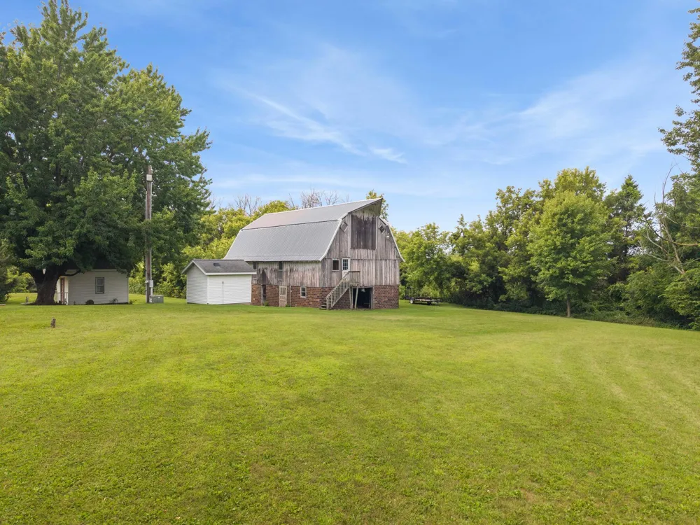 25990 Gates Avenue Faribault, MN 55021