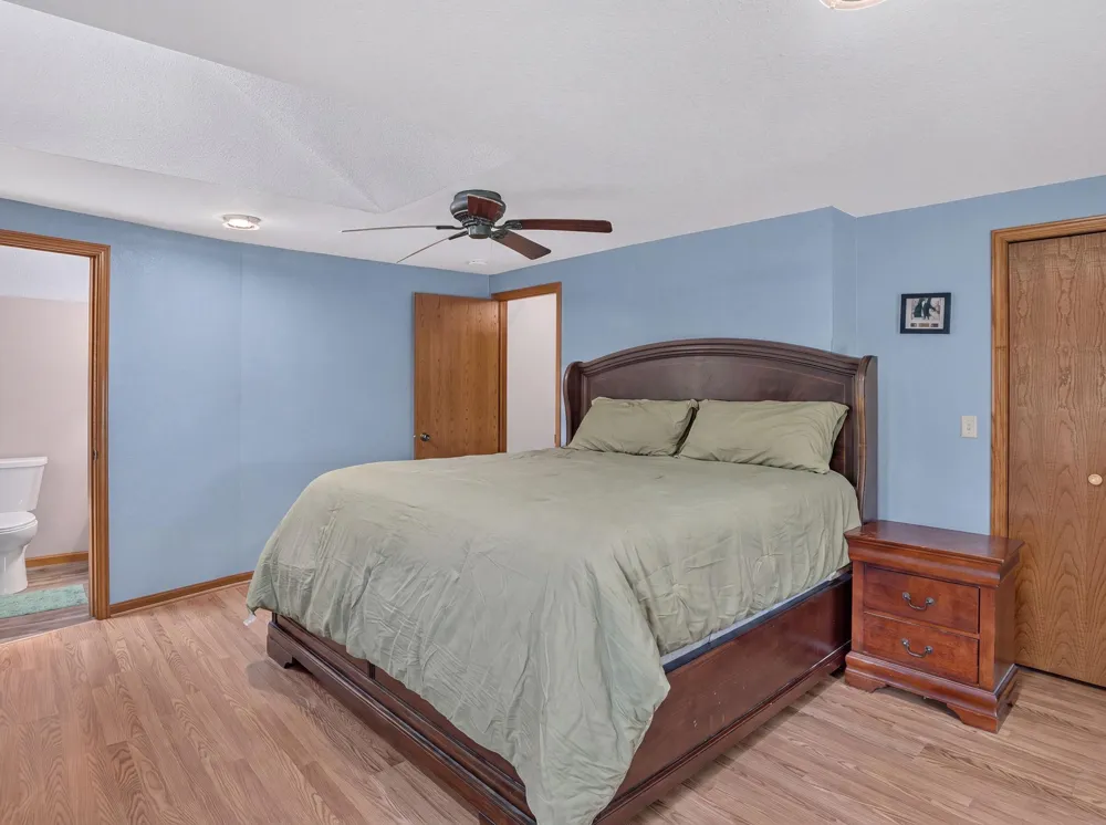 25990 Gates Avenue Faribault, MN 55021