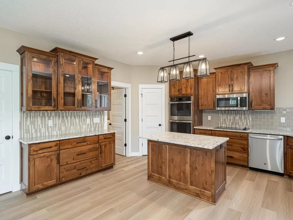 L5 B2 238th Avenue NW Zimmerman, MN 55398
