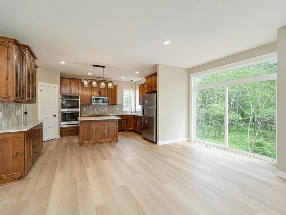 L5 B2 238th Avenue NW Zimmerman, MN 55398