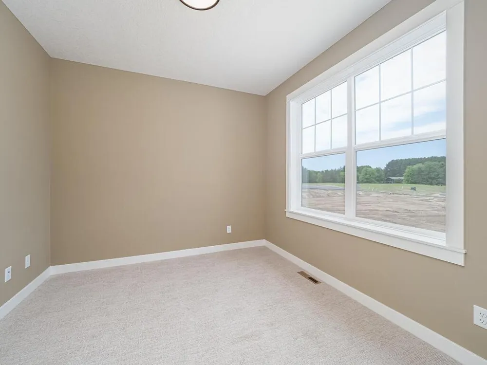 L5 B2 238th Avenue NW Zimmerman, MN 55398