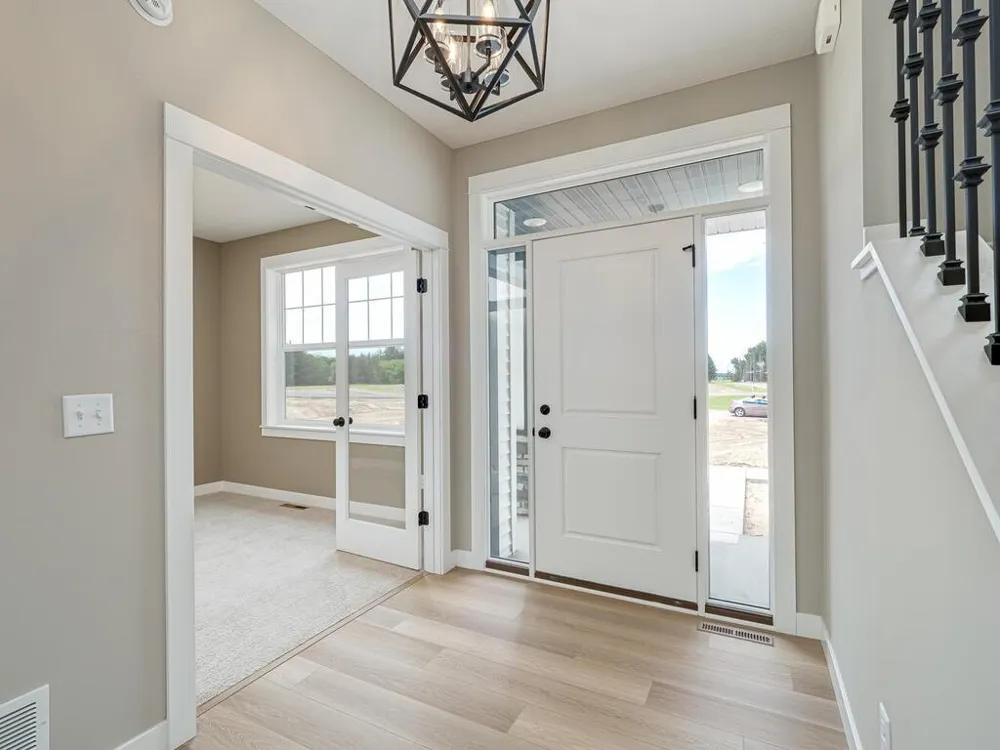 L5 B2 238th Avenue NW Zimmerman, MN 55398