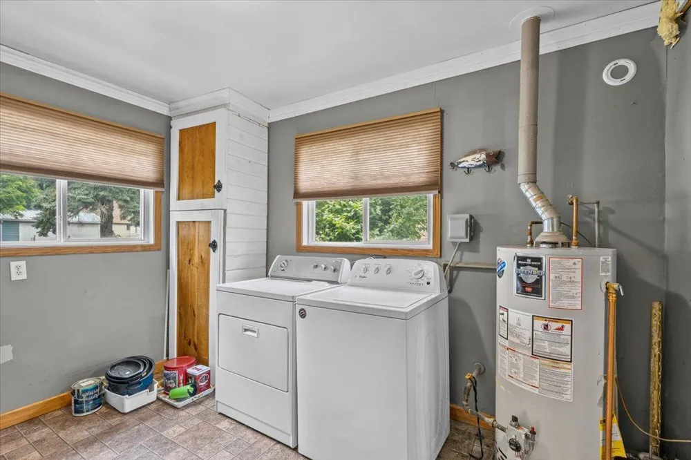 609 Center Street S Wahpeton, ND 58075