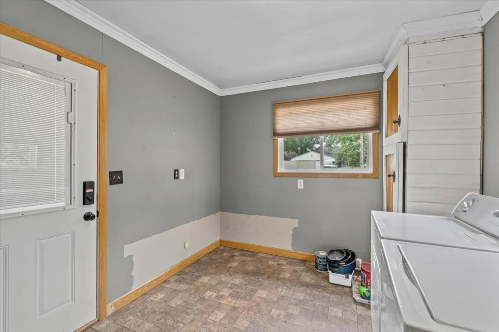 609 Center Street S Wahpeton, ND 58075
