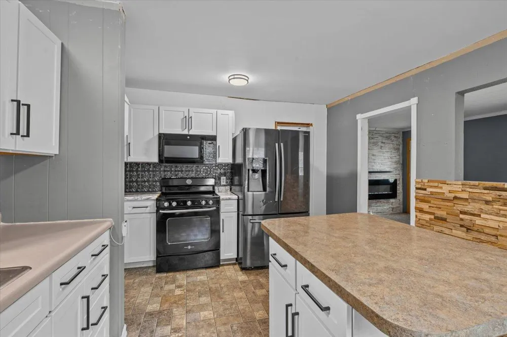 609 Center Street S Wahpeton, ND 58075