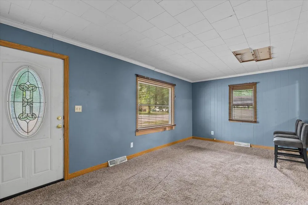 609 Center Street S Wahpeton, ND 58075