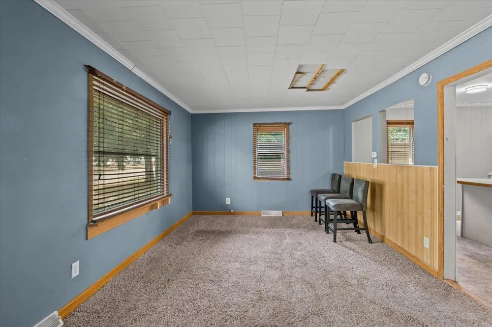 609 Center Street S Wahpeton, ND 58075