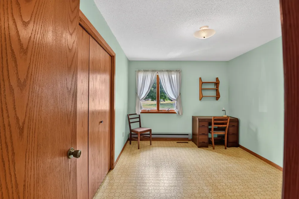 143 Meadowlark Lane SW Melrose, MN 56352