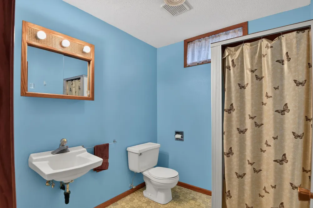 143 Meadowlark Lane SW Melrose, MN 56352