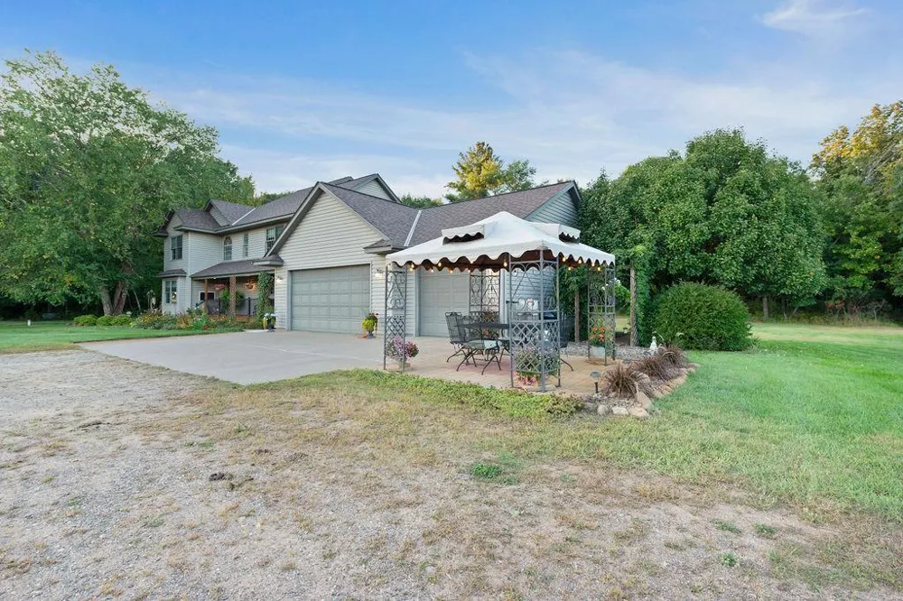 10745 Birch Trail Brainerd, MN 56401