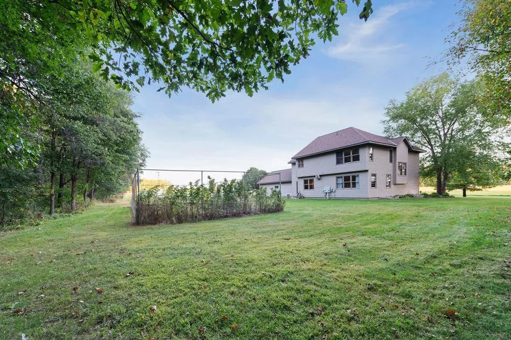 10745 Birch Trail Brainerd, MN 56401