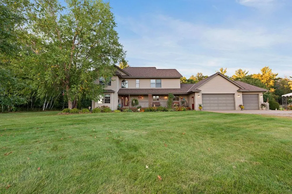 10745 Birch Trail Brainerd, MN 56401