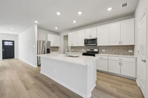 2129 Longchamp Lane